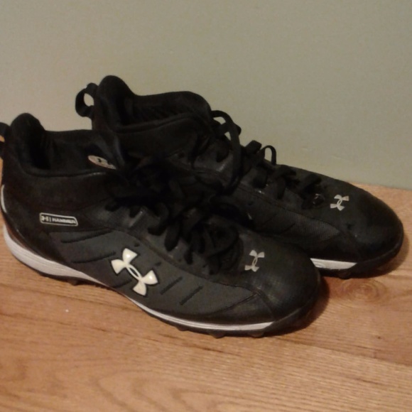 Under Armour Other - Under Armour size 14 Soccer Cleats black and white